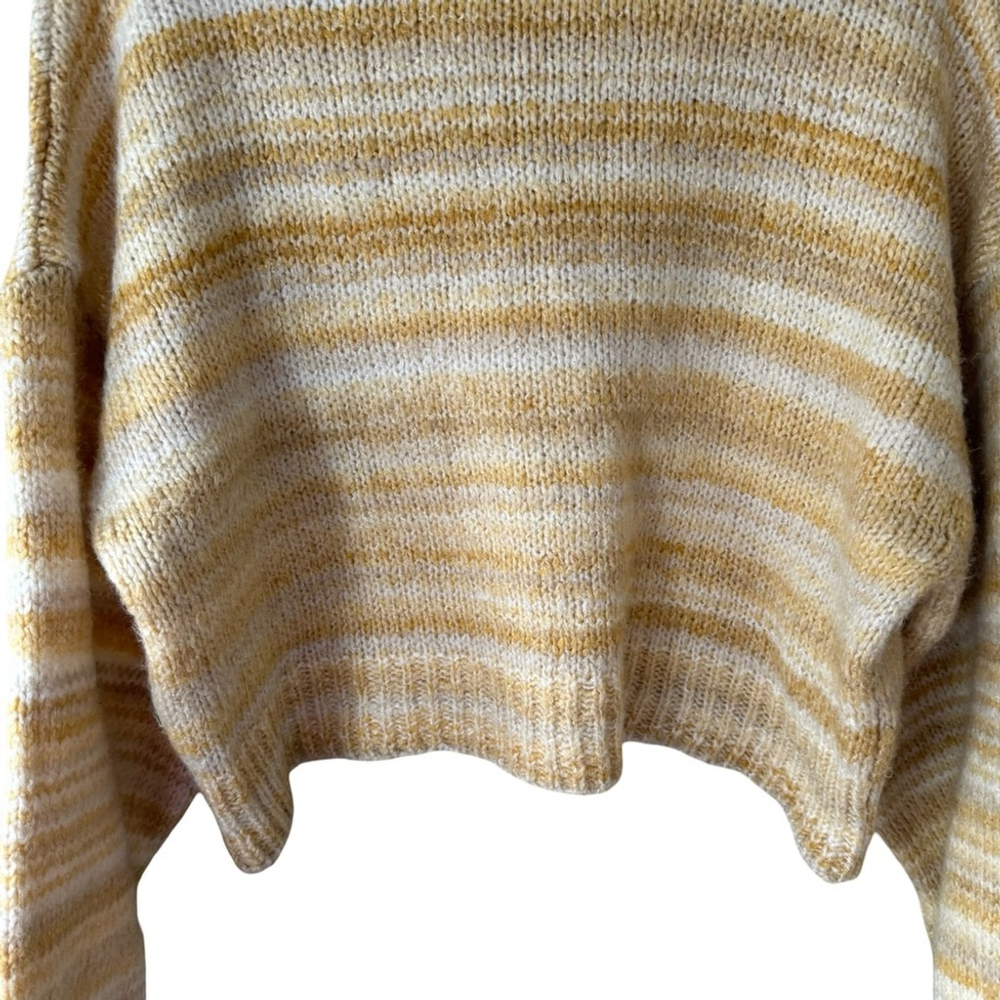 Urban Outfitters Yellow and Cream Striped Sweater Size S Cozy Knit Fall Winter - Picture 10 of 12